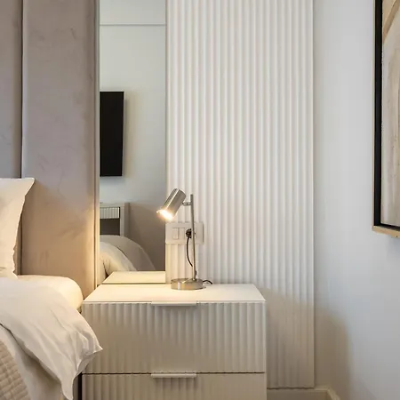 Big & Bright 3br Getaway - Spot - Balcony Charm Apartamento