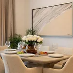 Big & Bright 3br Getaway - Spot - Balcony Charm Bukarest
