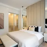 Big & Bright 3br Getaway - Spot - Balcony Charm * Бухарест