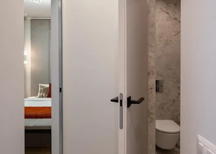 Big & Bright 3br Getaway - Spot - Balcony Charm * Bucharest