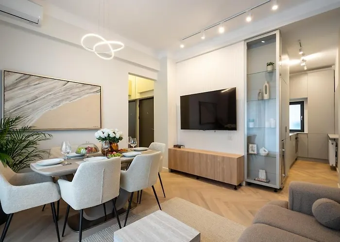 Big & Bright 3br Getaway - Spot - Balcony Charm Appartement *